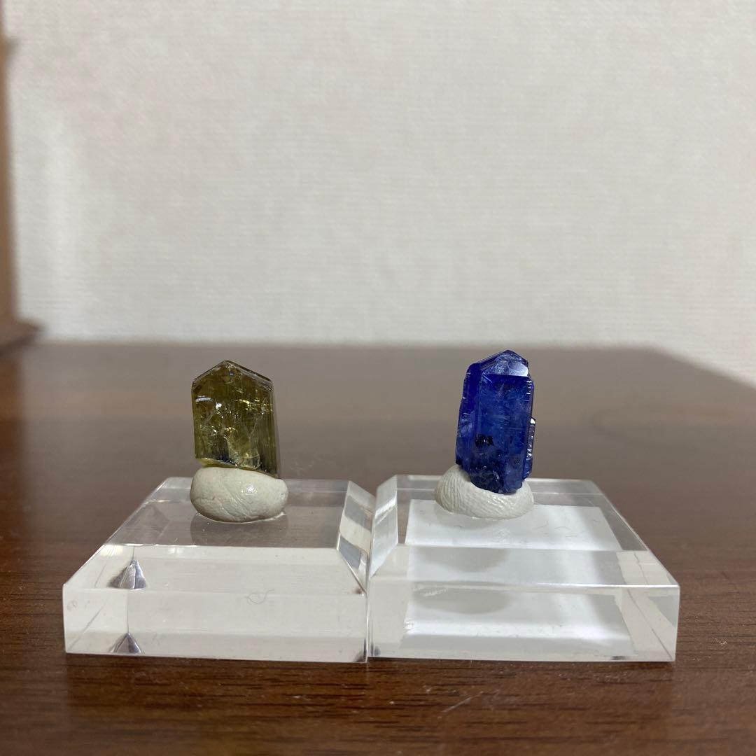 タンザナイト　ゾイサイト