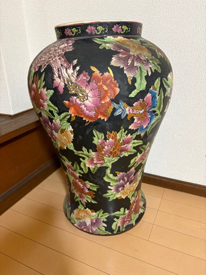 大型花瓶　飾り壺　置物
