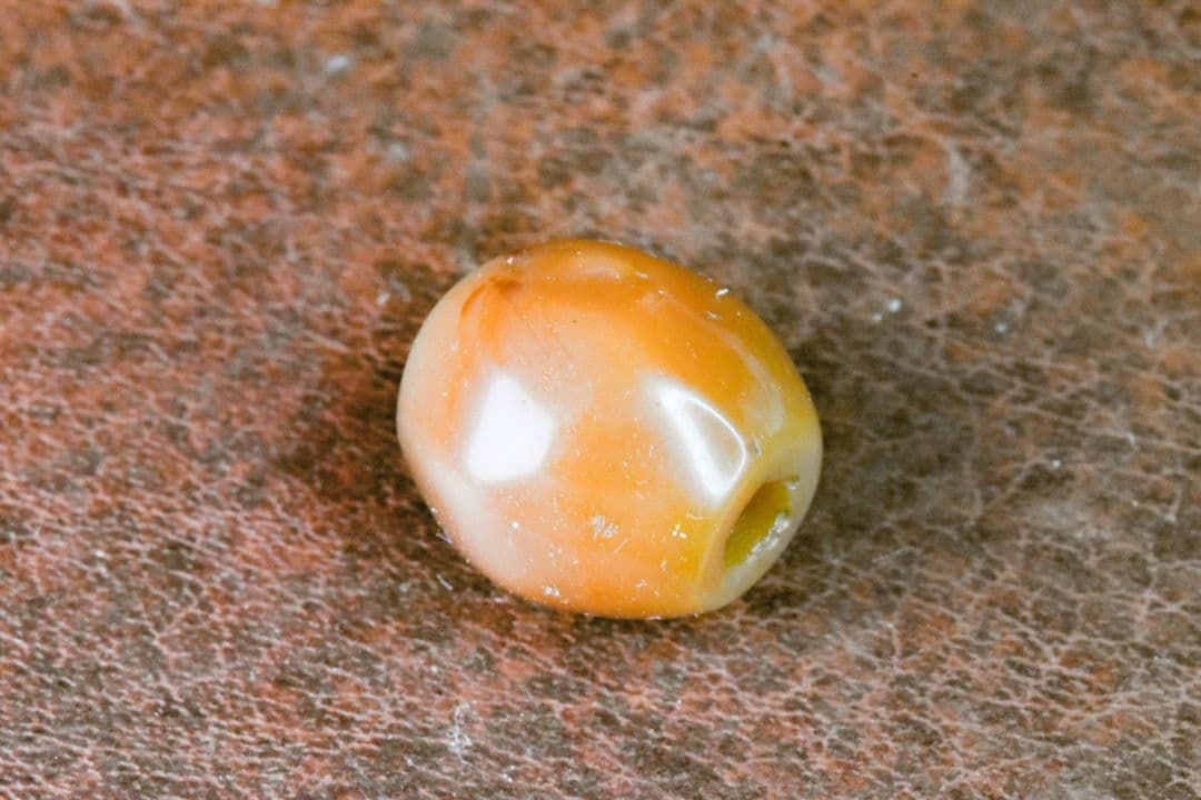 西アジア出土 アンティークカーネリアン 300〜500年前 朱砂　01