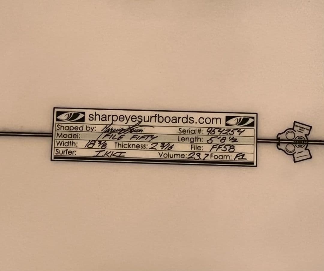 シャープアイサーフボードfile fifty