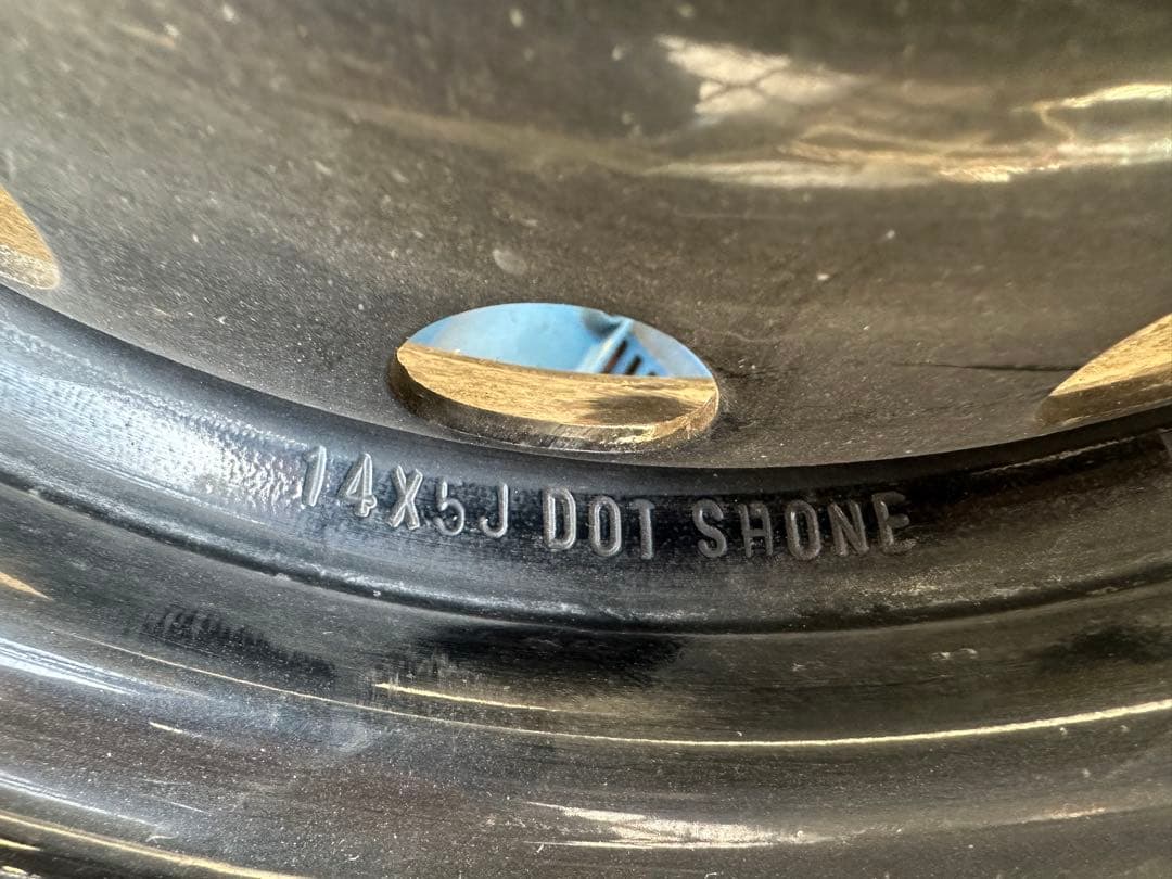 スタッドレスタイヤ付き　155/65R14 スチールホイール 4本セット