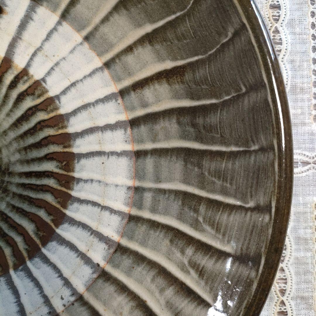 小石原焼　太田熊雄『刷毛目手皿』、黄布＆共箱付