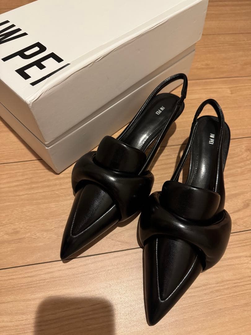 新品未使用】JW PEI Carla ソフト パッド キトゥン ヒール パンプス