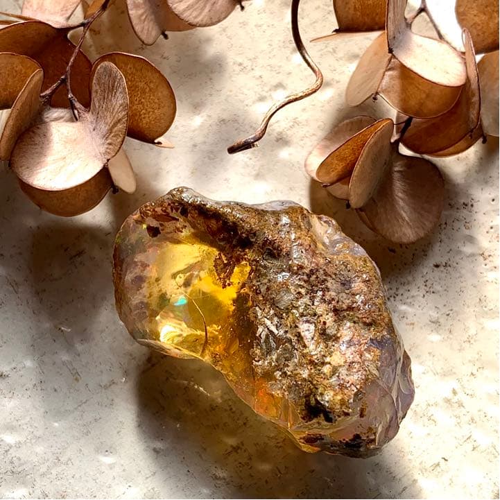 期間限定値下げ！肉厚で虹たくさん❤︎イエローオパール原石148.5ct