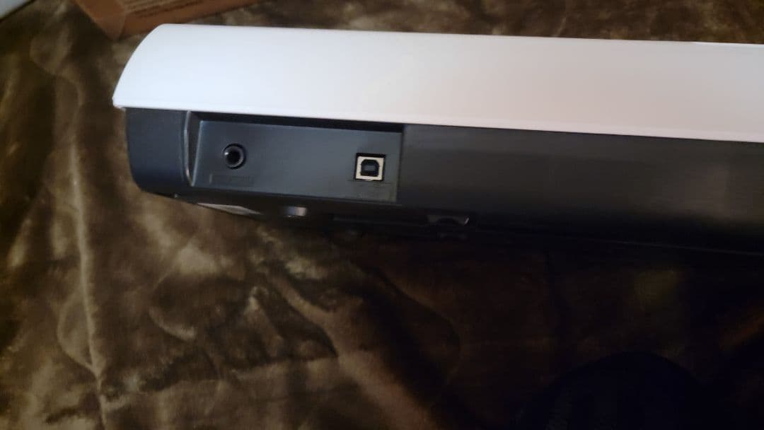 Yamaha piaggero NP-12 ホワイト 電子ピアノ