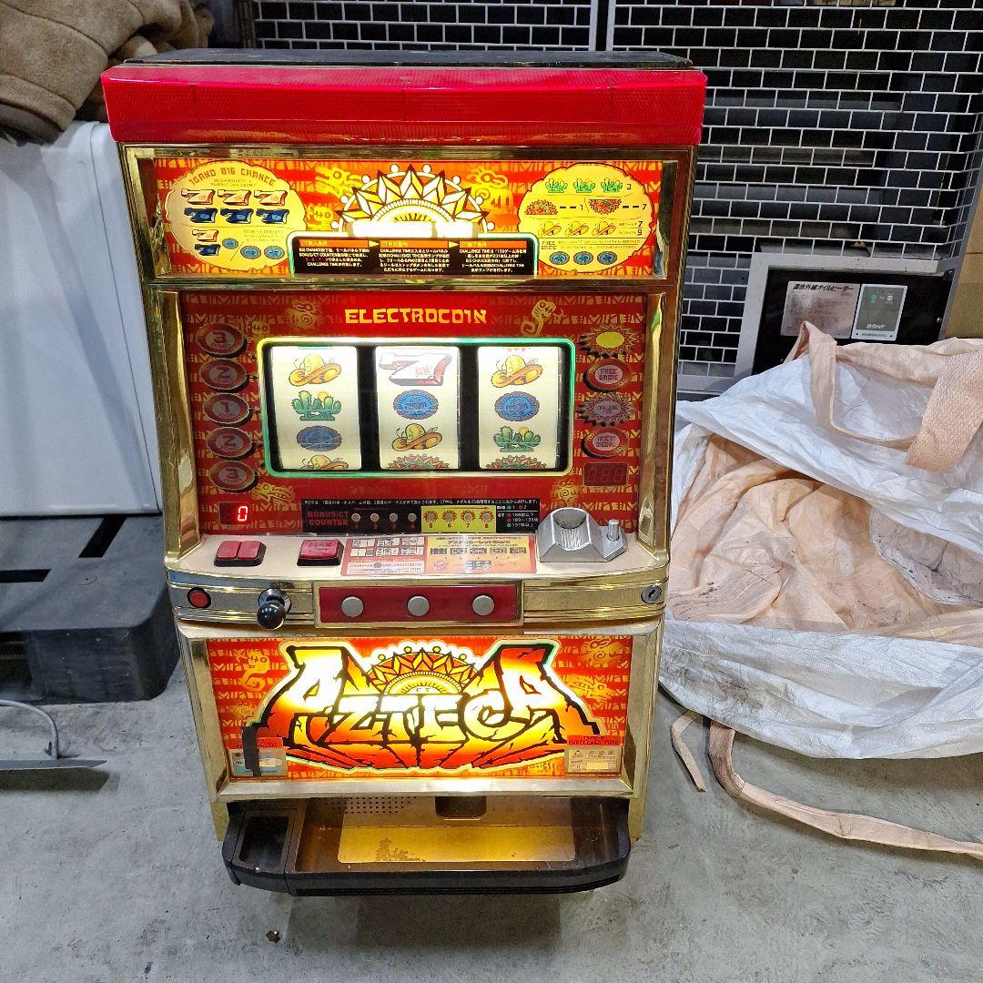AZTECA スロットマシン