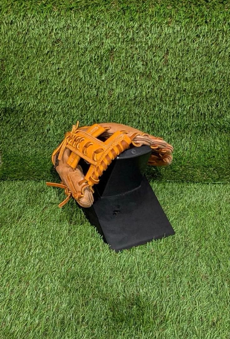 野球グラブ　グローブ　一般硬式大人用　内野手用　ミズノワールドウィントレーニング