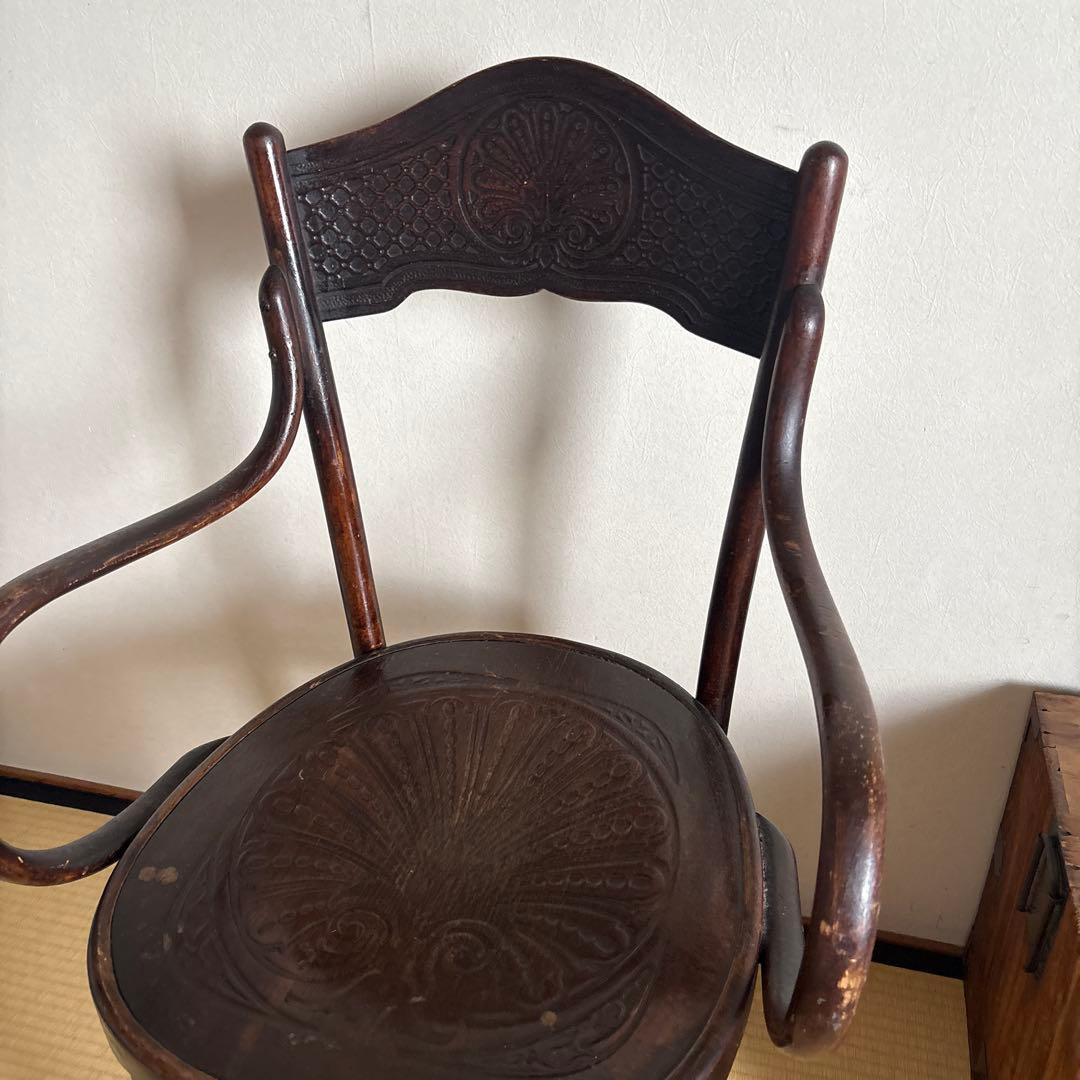 本日のみ値下げベンドウッドアームチェア●曲木木製チェアJ &J.Kornビーチ