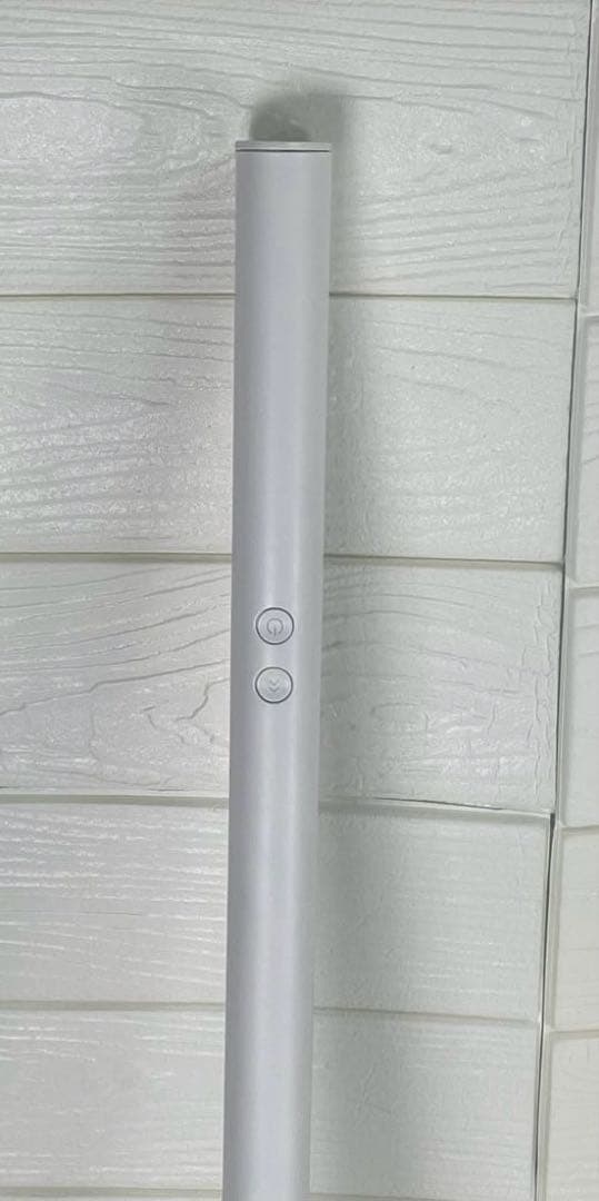 Panasonic 充電式掃除機 MC-NS10K 2023年製 紙パック付き