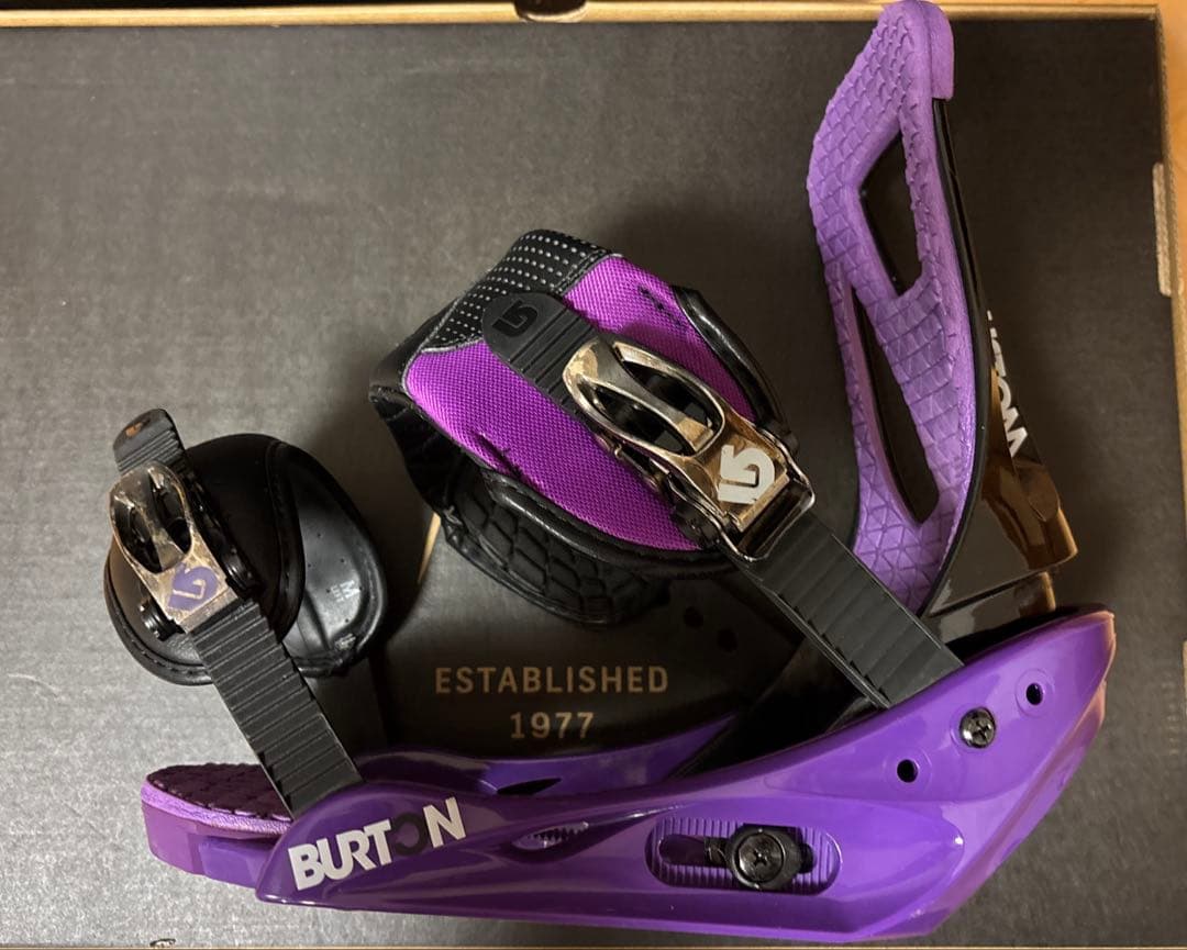 Burton スノーボードビインディングCUSTOM Mサイズ［訳あり］