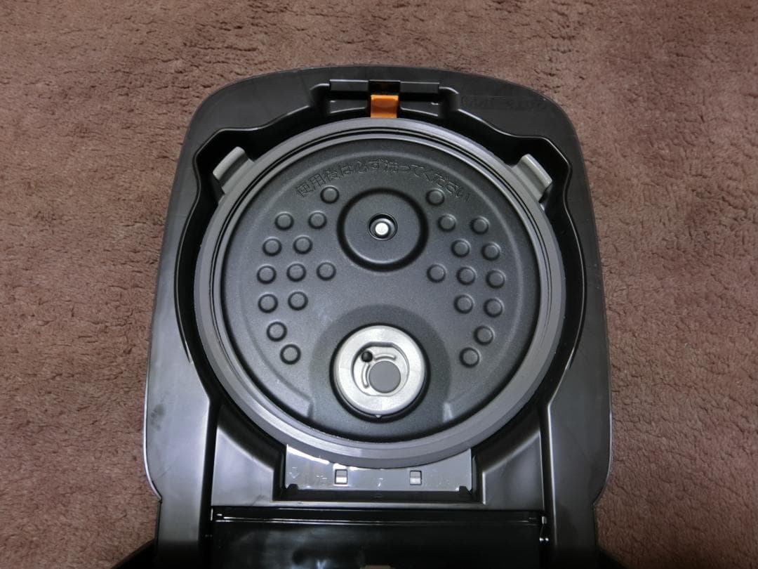 三菱電機 IHジャー炊飯器 NJ-SV06R 3.5合炊き 2025年製 極美品