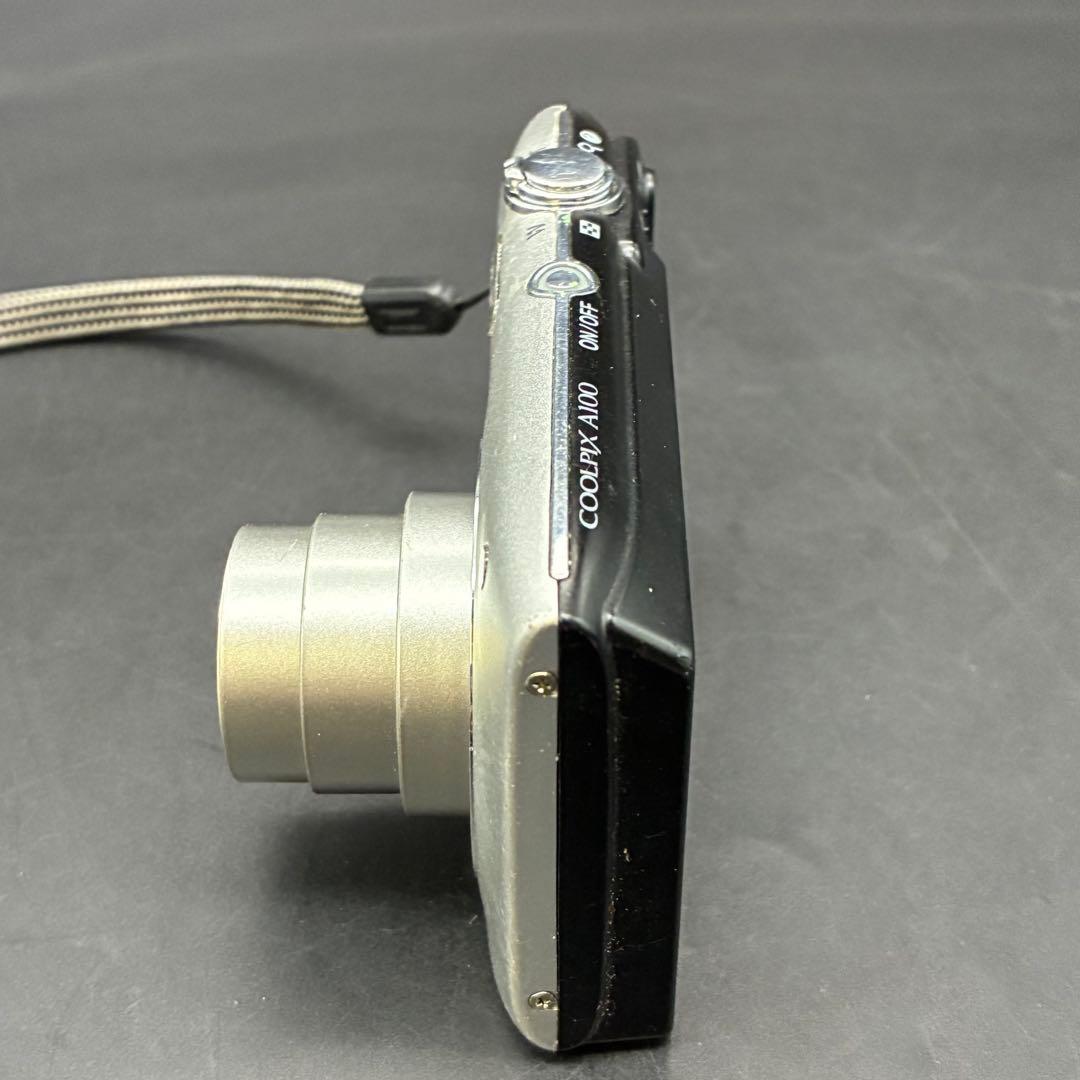 ニコン Nikon COOLPIX A100 動作品　デジカメ　クールピクス