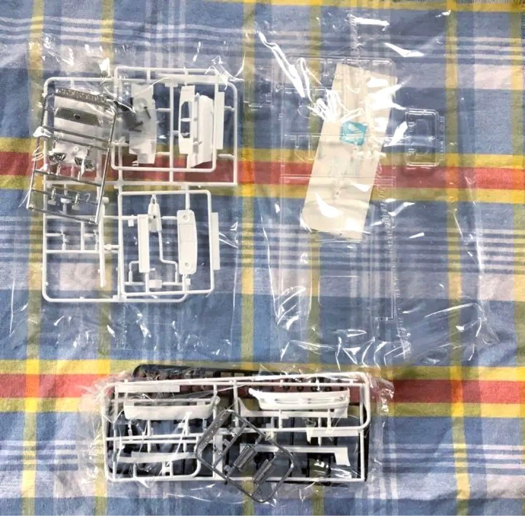 絶版 アオシマ 1/24 ブレーン ヒロイズム 30 セルシオ 前期型