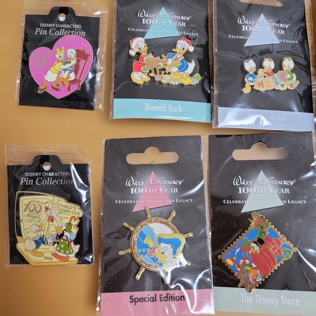 【ディズニー】ピンバッジ　100周年　ドナルド　デイジー　まとめ売り