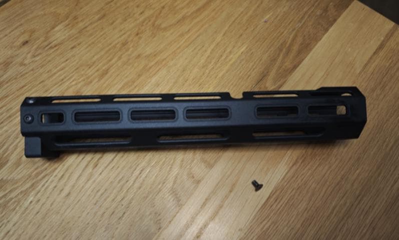 a*l様 FCW 東京マルイサイガ-12K saiga12k用10inch ハン