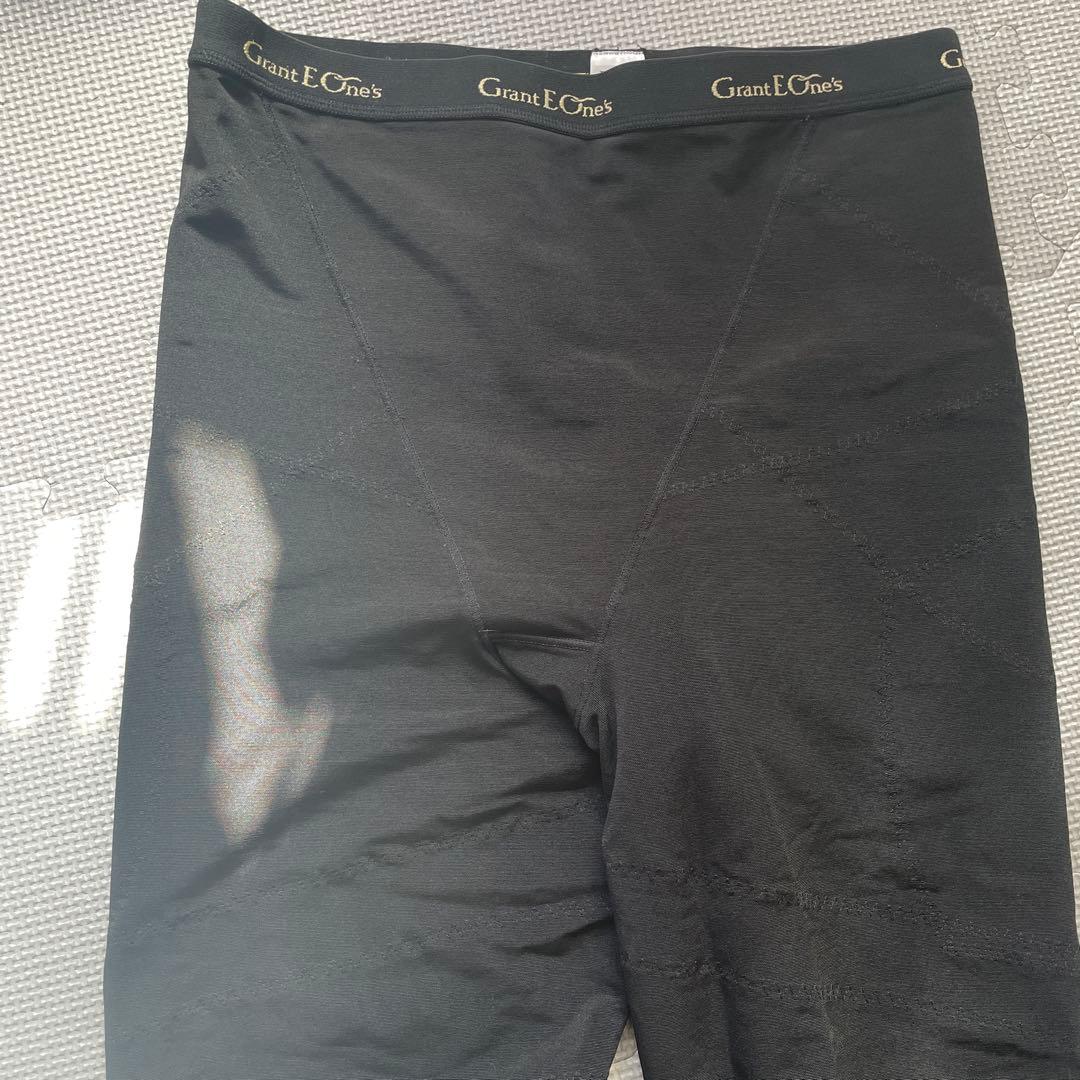 Grant E One's 着圧レギンス ブラック　ドレナージュスパッツ　90