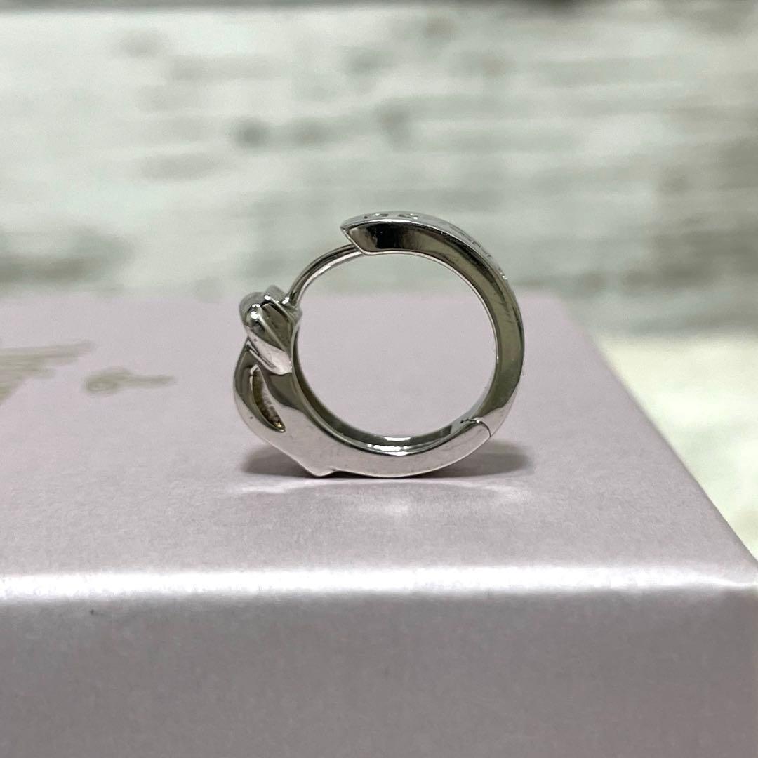 【極美品】ヴィヴィアンウエストウッド　ボビーフープピアス片耳　シルバー　箱ポーチ