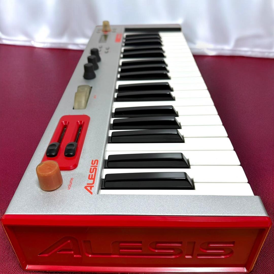 ☆美品 アレシス Micron アナログモデリング シンセサイザー 37鍵