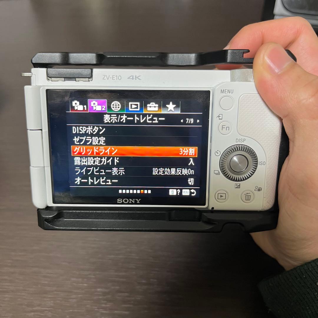 SONY ZV-E10 ミラーレス一眼カメラ（ホワイト） ボディー