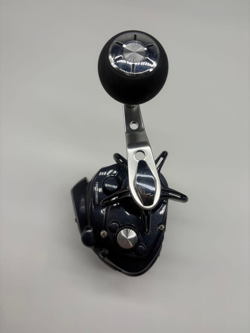 【美品】DAIWA LEOBRITZ 200J ダイワ レオブリッツ 電動リール