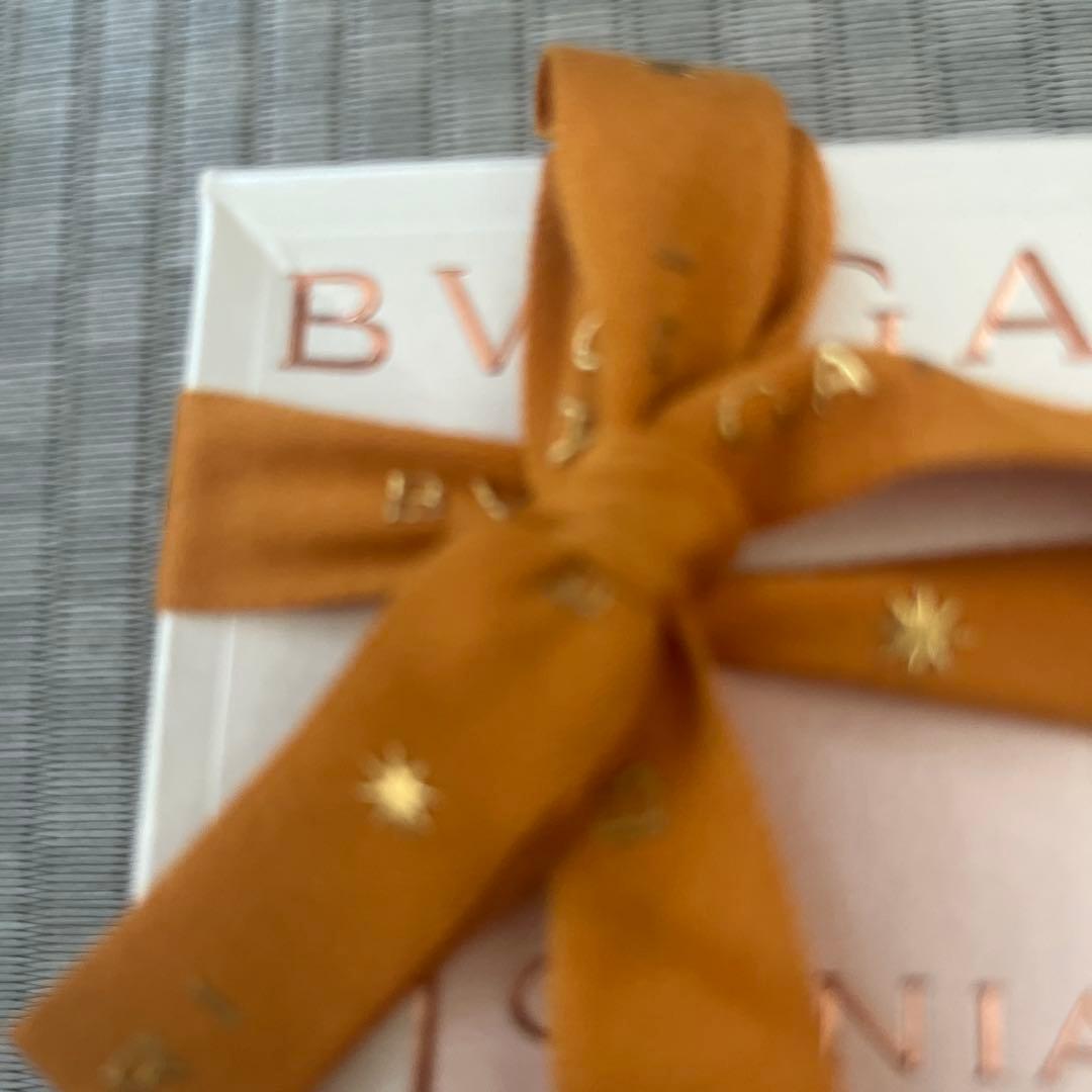 ブルガリ香水　オムニア