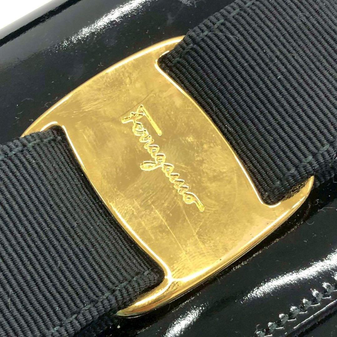 【Salvatore Ferragamo】ヴァラリボン ハンドバッグ