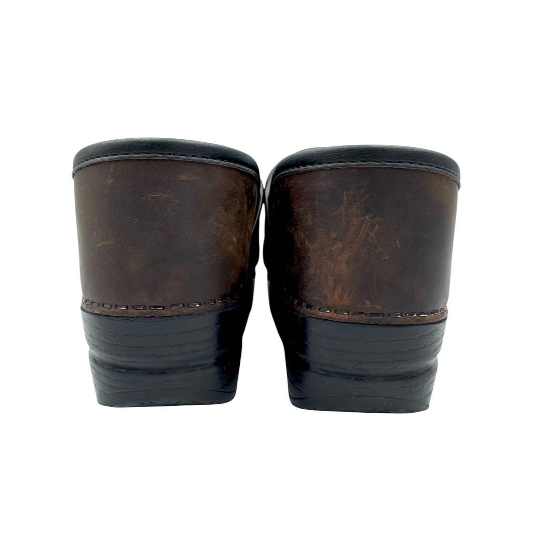 美品■dansko ダンスコ 38 オイルドレザー プロフェッショナルクロッグ
