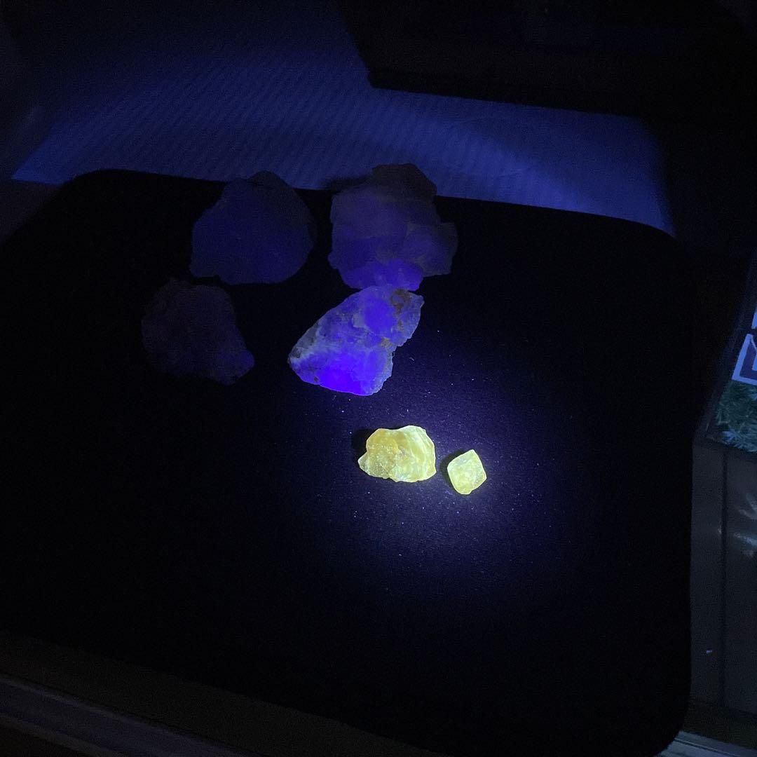 ドイツ 黒い森産 フローライト 蛍石 蛍光