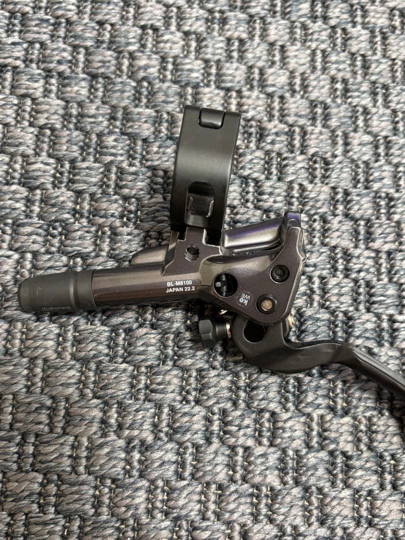BL-M8100 BR-M8100 前後セット
