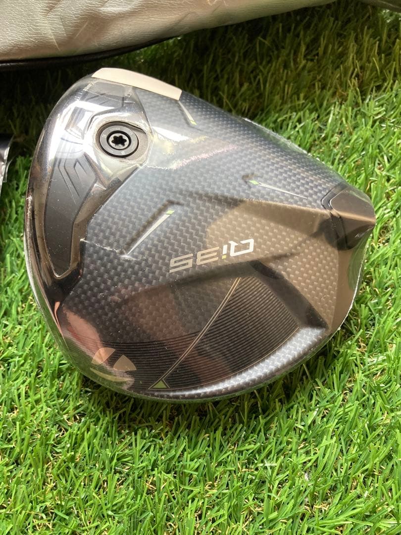 と*ぼ様 新品 QI35 ドライバー ヘッドのみ 10.5度 1W