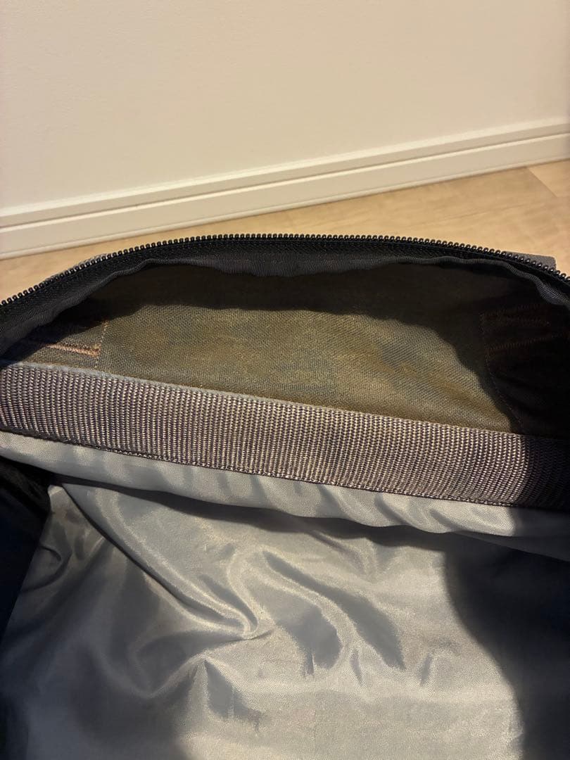 パタゴニア キャリーバッグ トラベルバッグ フリーウィーラー 廃盤　66L