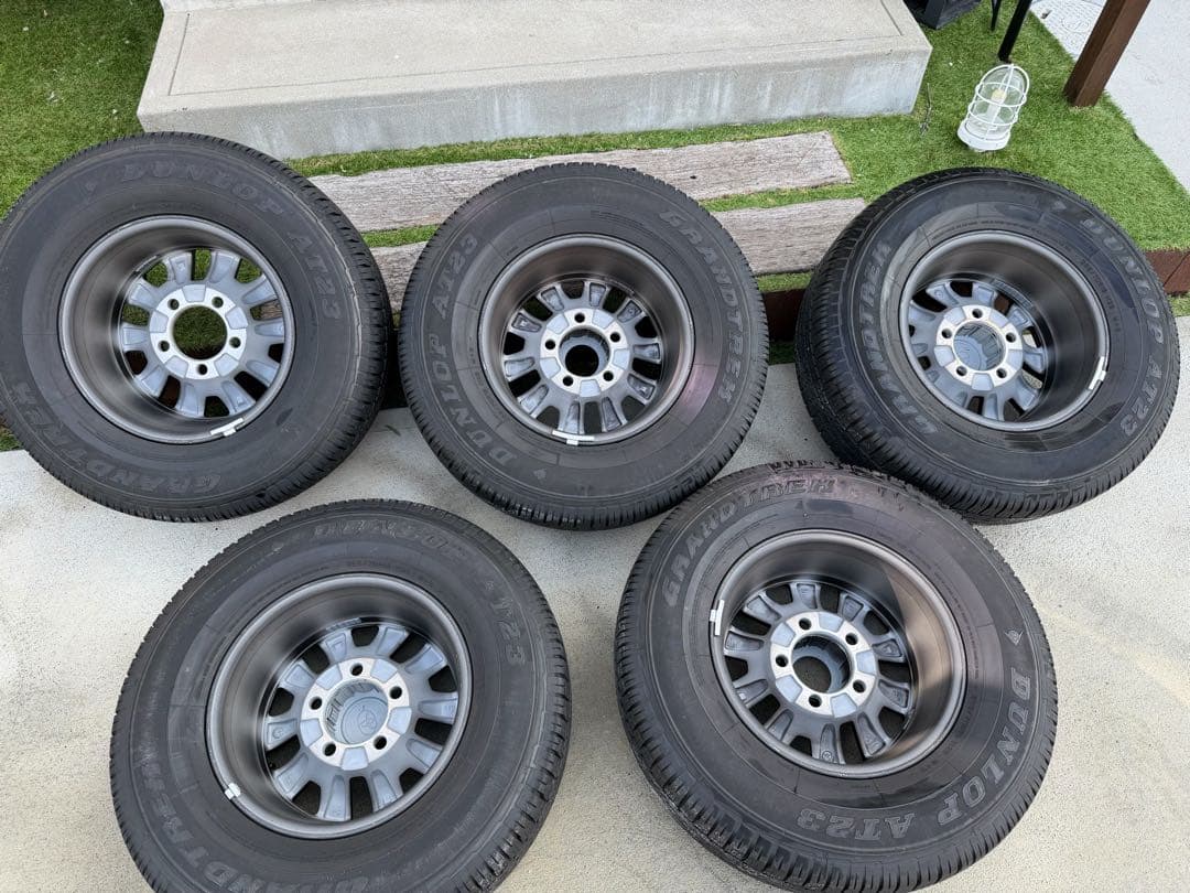 再再販ランクル70 純正5本タイヤホイールセット　265/70R16