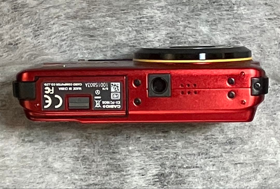 【美品】デジカメ CASIO カシオ EXILIM EX-FC160S