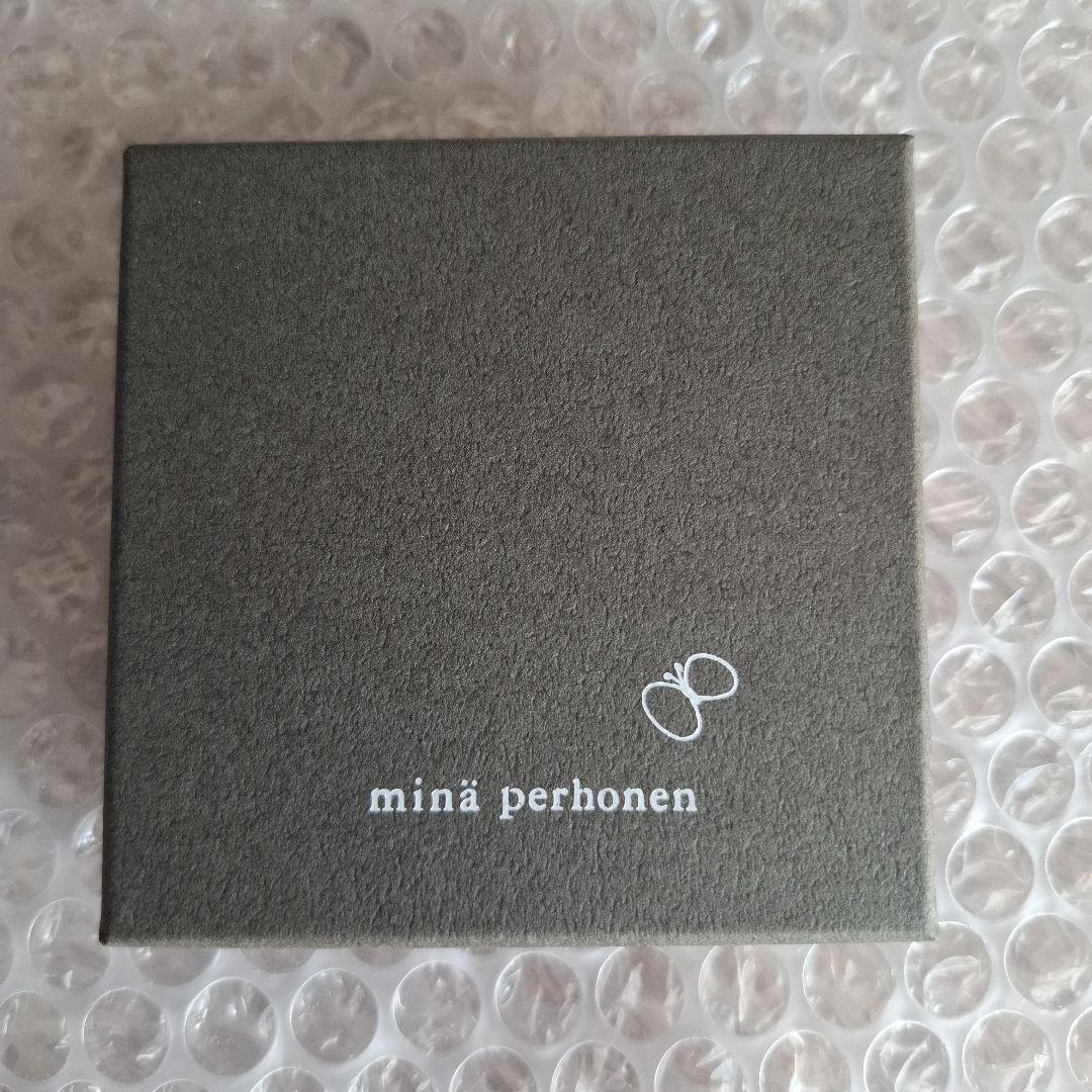 ミナペルホネン　タンバリン　ブローチ　シルバー