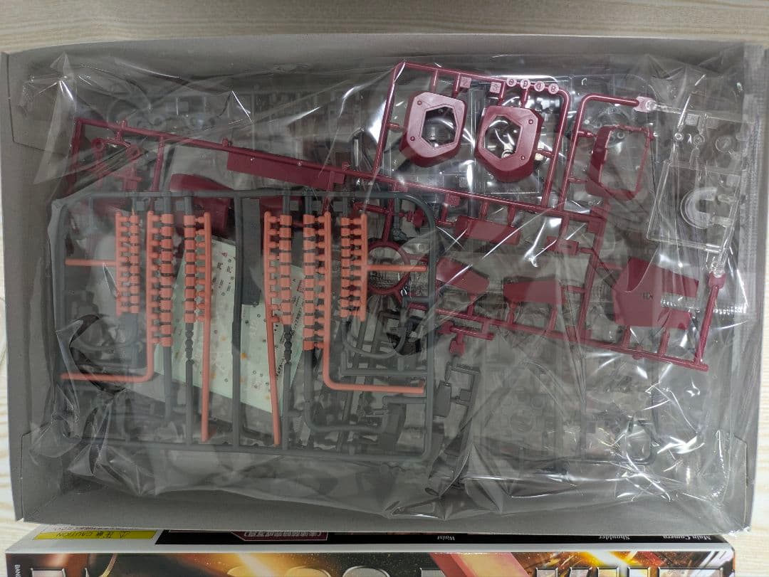 未組立セット売 MGシャア専用ズゴックMGシャア専用ザク