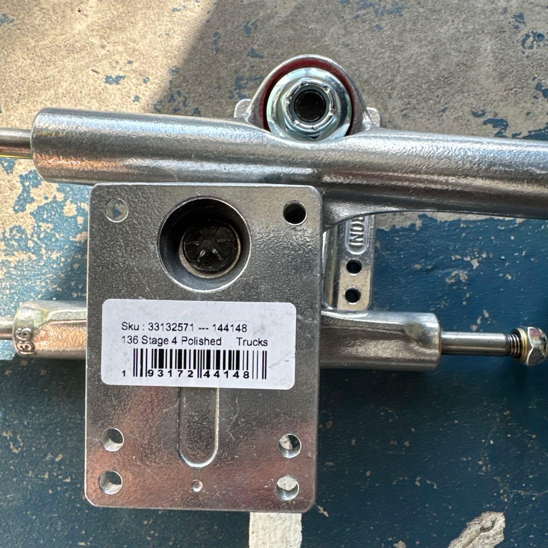 スケートボード independent136 Stage 4 Polished Trucks