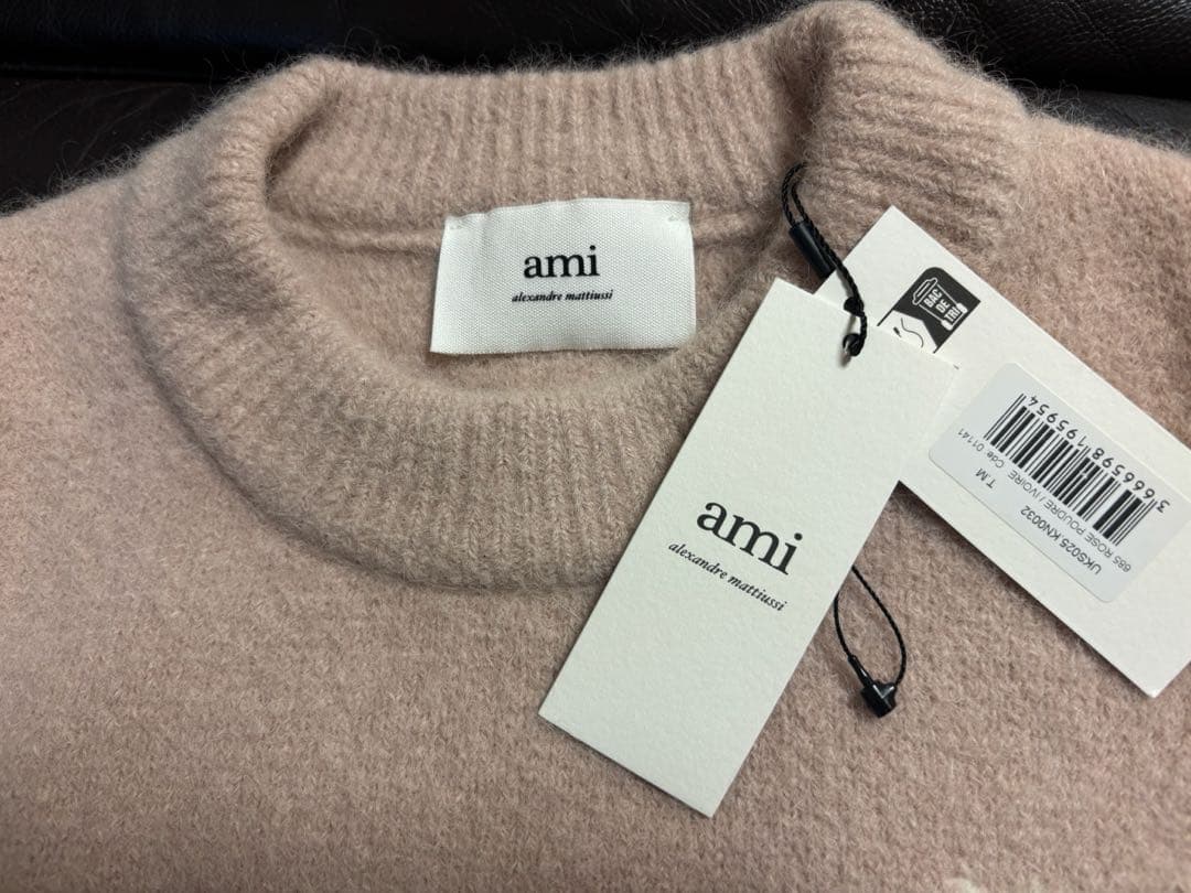 アミパリス　AMI PARIS ニット　セーター　タグ付き未使用　ピンクベージュ