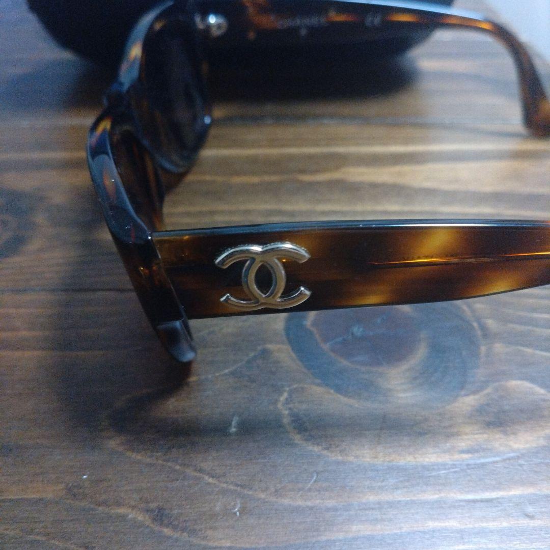 CHANEL　べっ甲サングラス　※ケースに傷あり