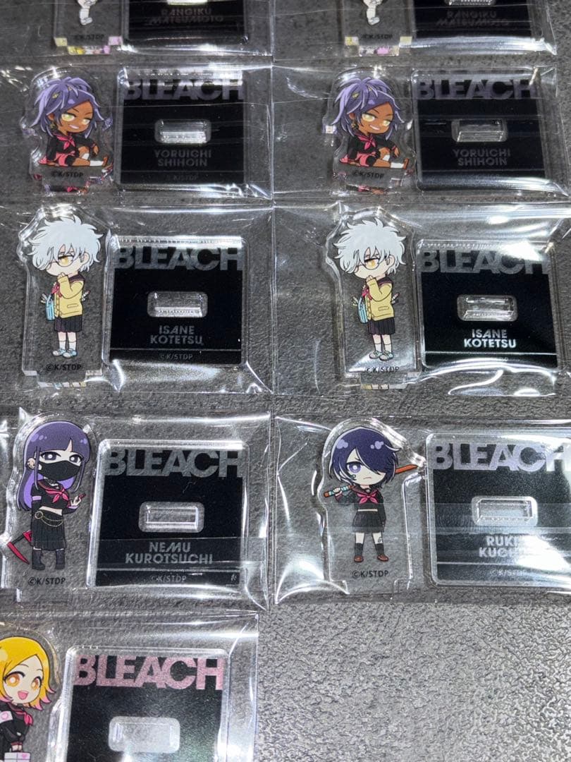 BLEACH ランダム　デフォルメ　キャラクター　ミニアクスタ　護延高校女子