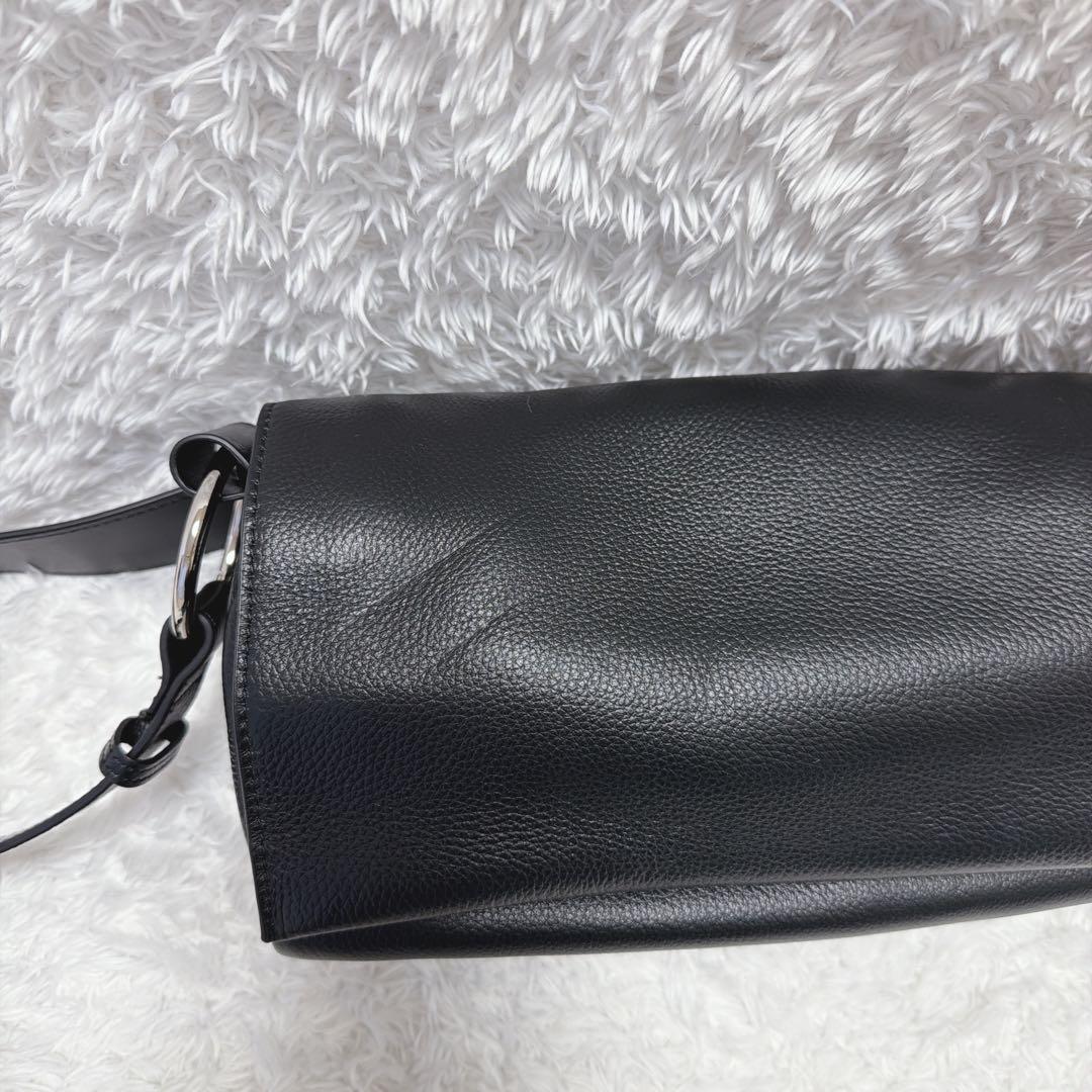 【タグ付き】BEARDSLEY ビアズリー レザー　ボディバッグ