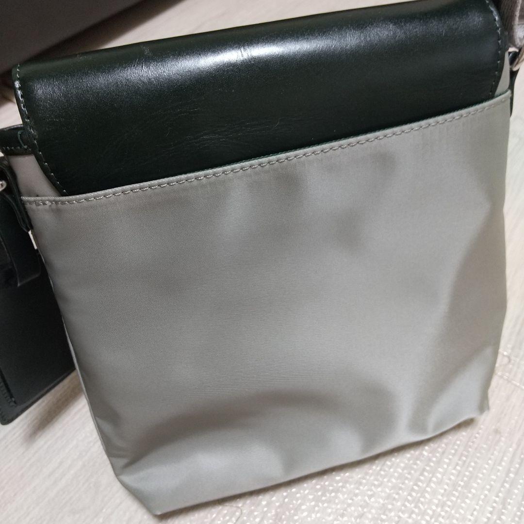 高田純次×キタムラ コラボ ショルダーバッグ カーキグレー