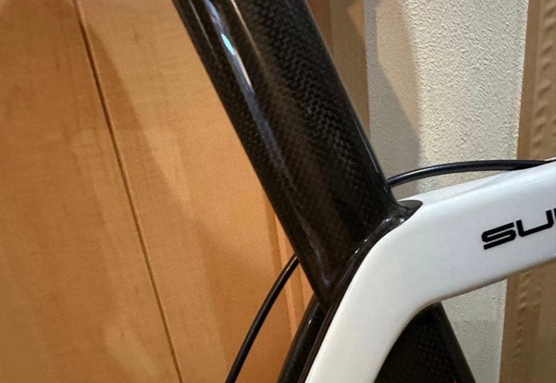 フルカーボン　ロードバイク　新品パーツ多数　エアロ