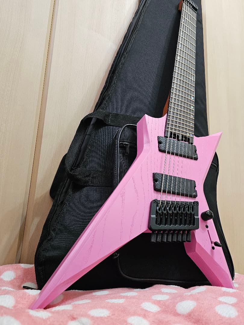 MAY　極美品 legator spectre 8