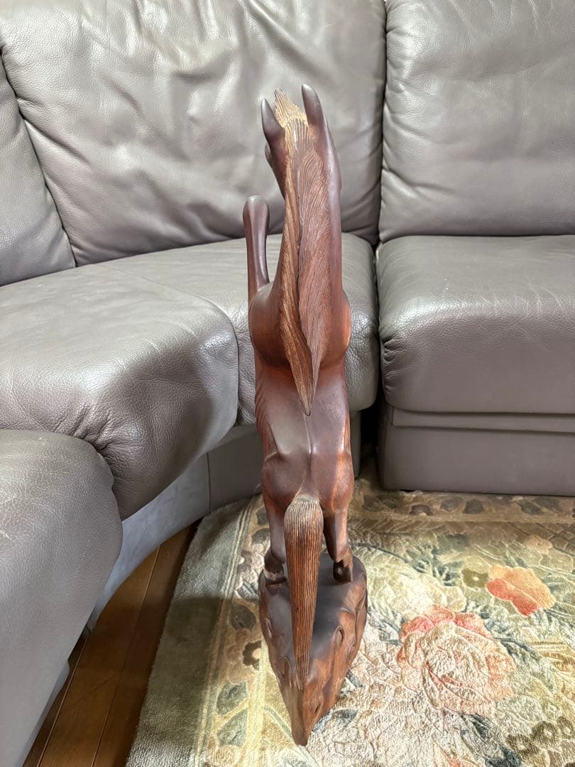 木製　置物　馬　ウマ