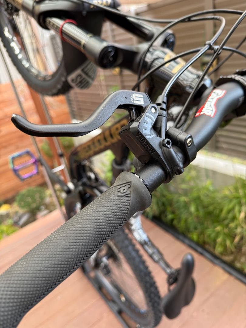 メンテナンス Cannondale habit medium 29