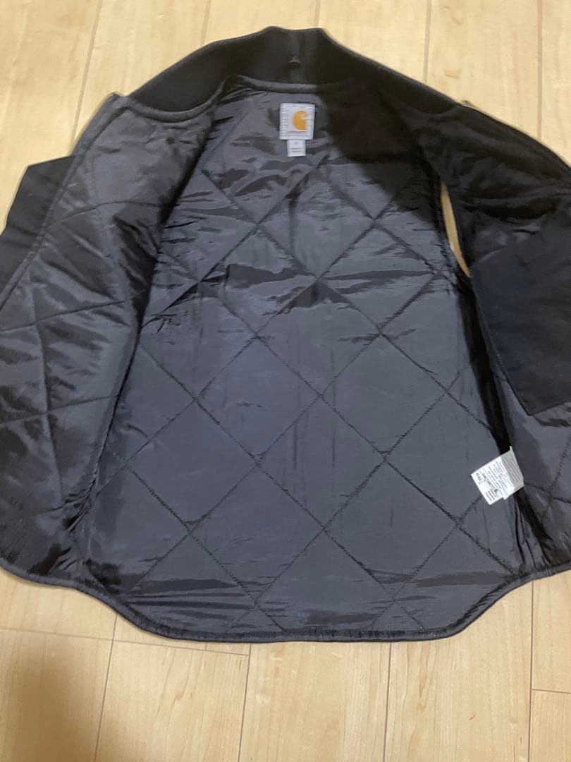 美品✨カーハートダックベスト　Carhartt 黒 ベスト Sサイズ