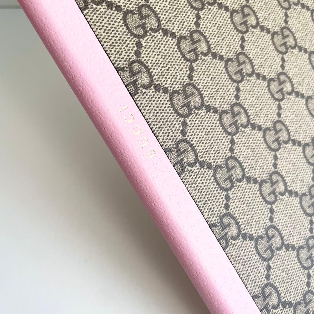 グッチ GUCCI ノート ディズニー デイジー GGスプリーム ロゴ 新品