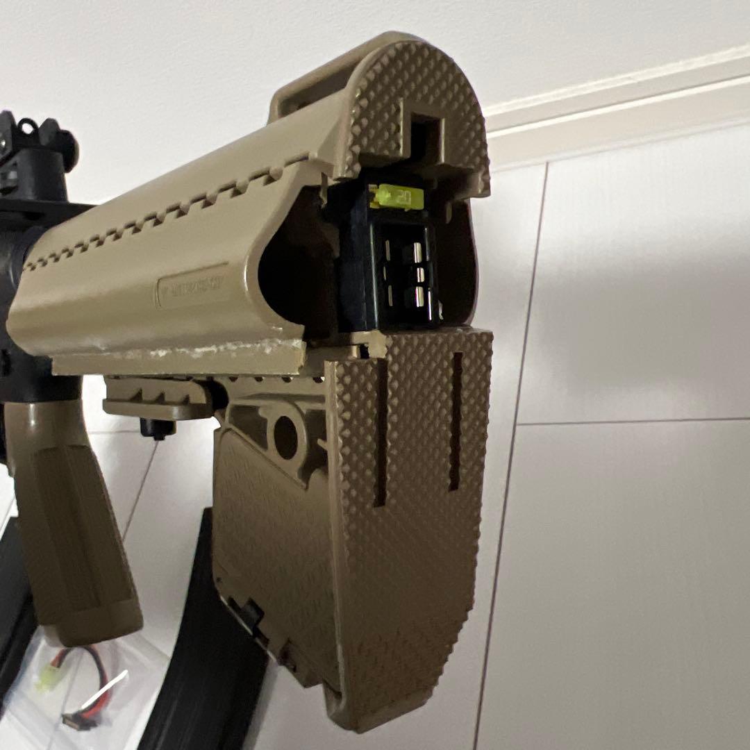 東京マルイ　次世代電動ガン　cqb-r