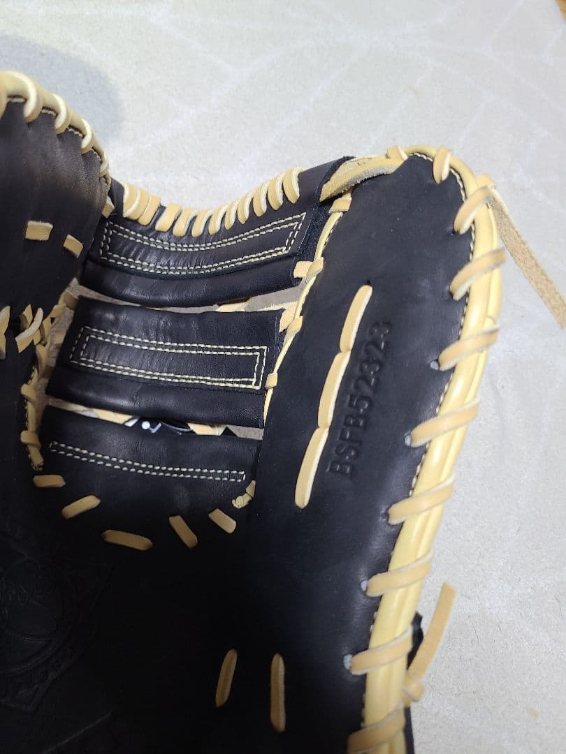 ゼット　グラブ グローブ 捕手　一塁手用 リアライズ 左投げ BSFB52323
