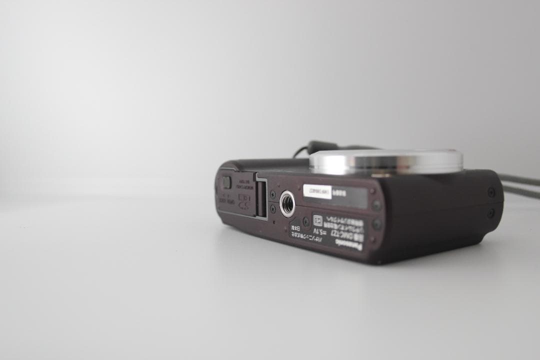 （美品）（動作OK）Panasonic LUMIX TZ7 デジタルカメラ